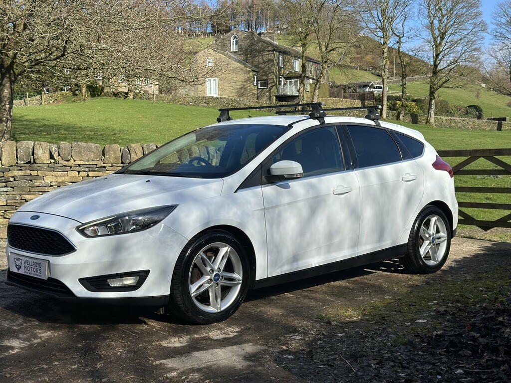 Ford Focus 1.6 Tdci Zetec 2015 White #3