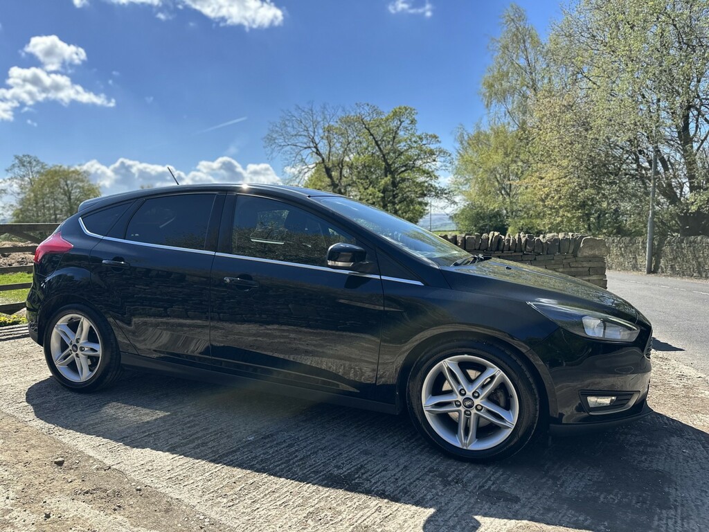Ford Focus 1.5 T Ecoboost Titanium 2018 Black #6