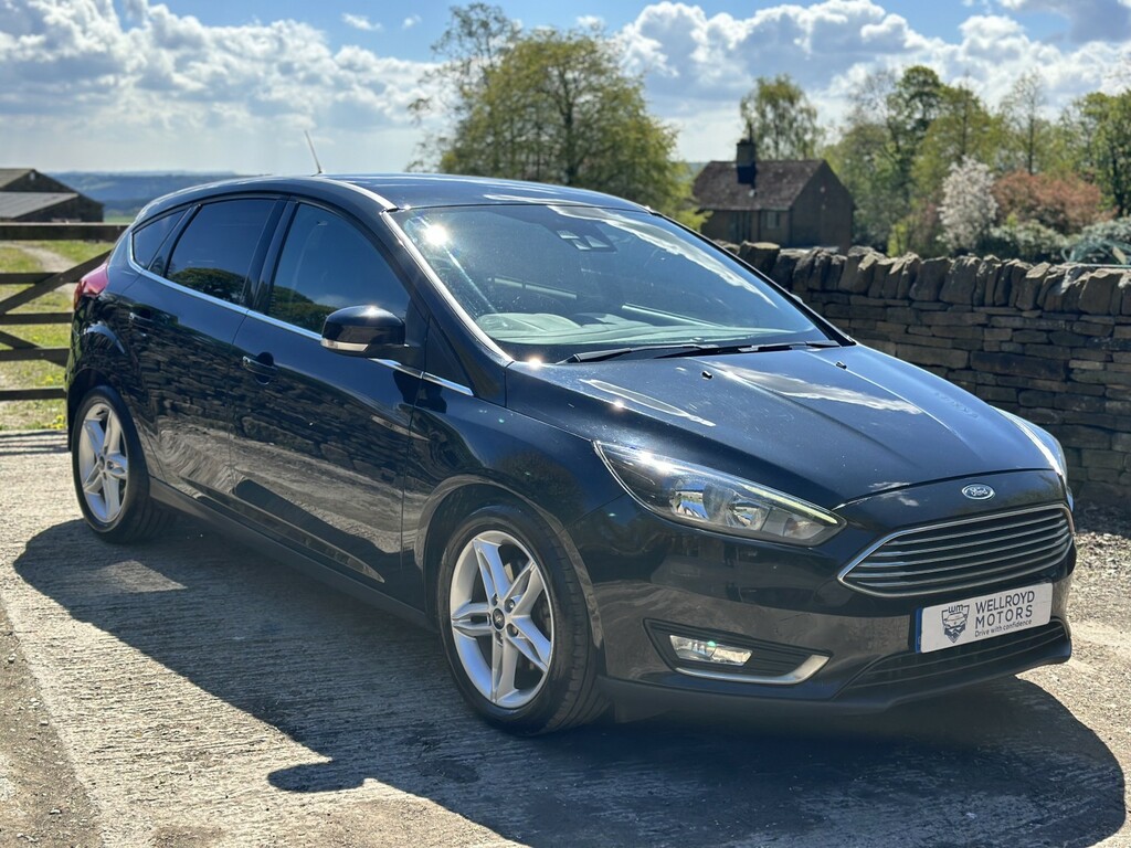 Ford Focus 1.5 T Ecoboost Titanium 2018 Black #3