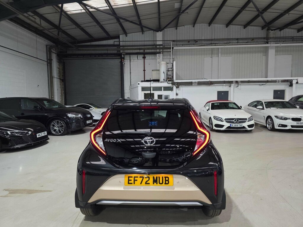 Toyota Aygo X 1.0 Vvt-i Exclusive X-shift Euro 6 Ss EF72MUB Beige #3