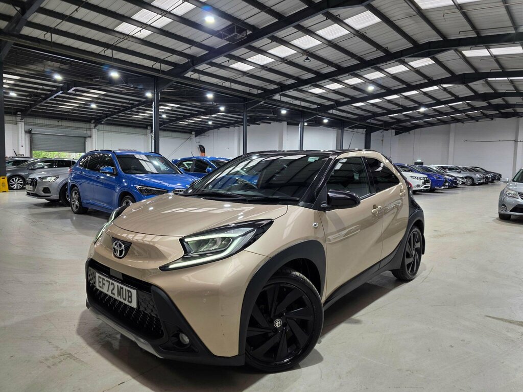 Toyota Aygo X 1.0 Vvt-i Exclusive X-shift Euro 6 Ss Beige