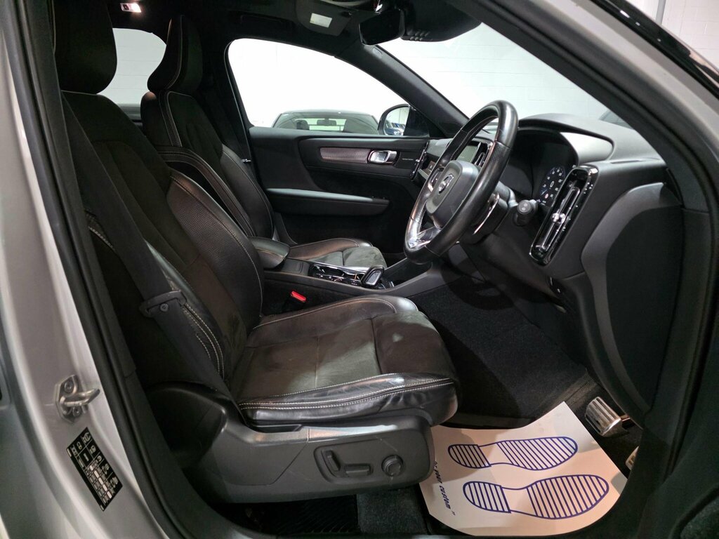 Volvo XC40 2.0 T5 First Edition Awd Euro 6 Ss AY18HJU Silver #6