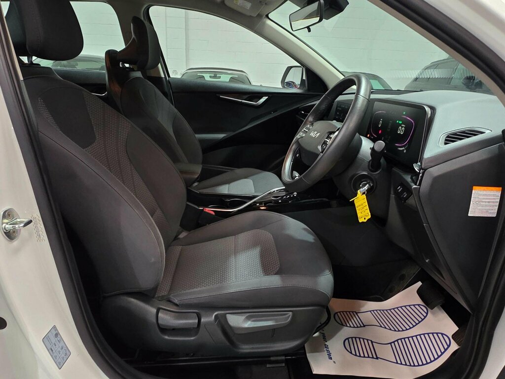 Kia Niro 1.6H Gdi 2 Dct Euro 6 Ss KP72VWB White #6