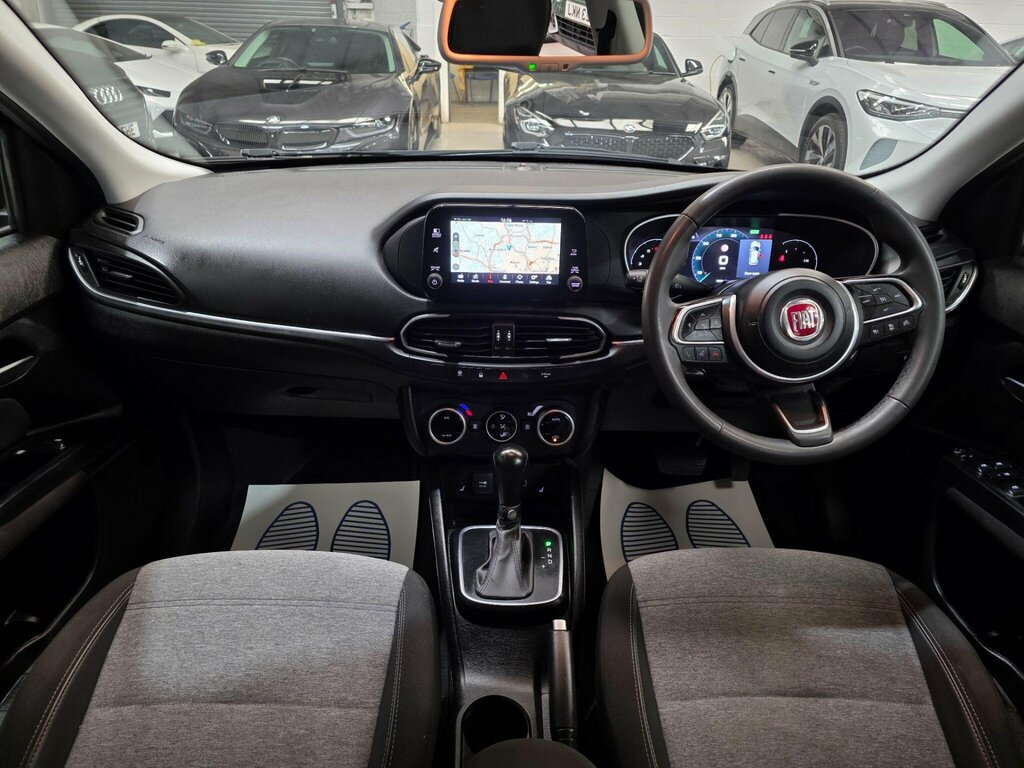 Fiat Tipo 1.5 Firefly Turbo Mhev Cross Dct Euro 6 Ss ML22VRY Black #4
