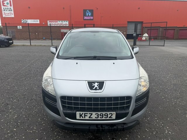 Peugeot 3008 1.6 Hdi Active Suv Euro 5 112 P Silver #2