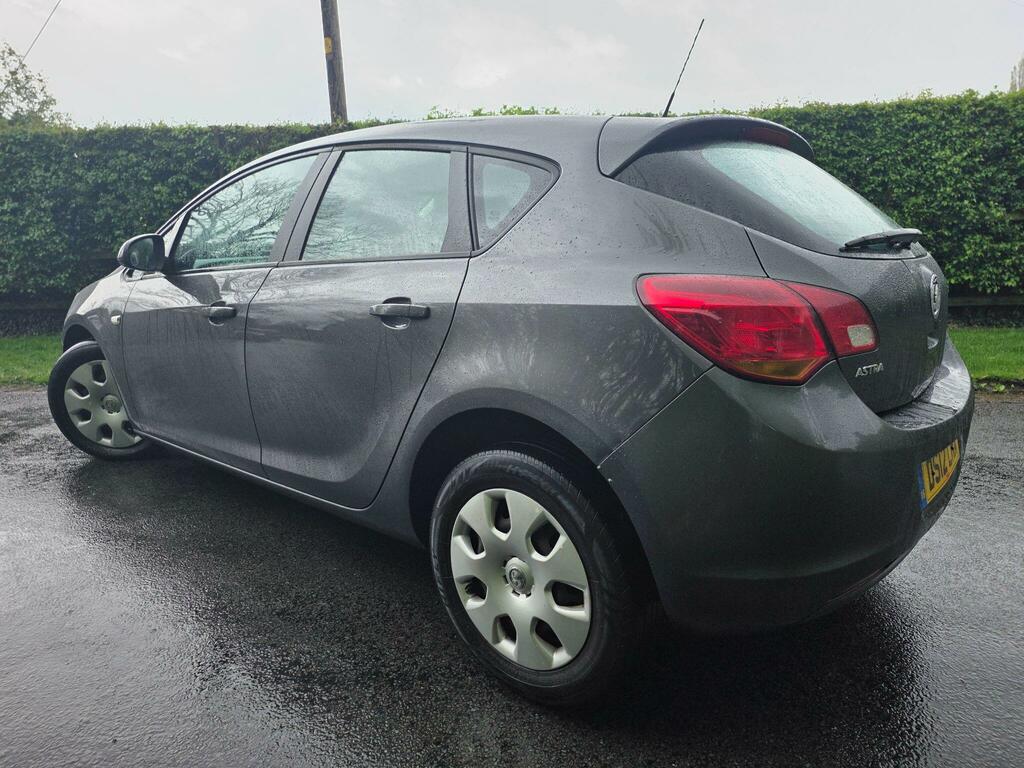 Vauxhall Astra 1.4 16V Exclusiv Euro 5 DS12LHX Grey #4
