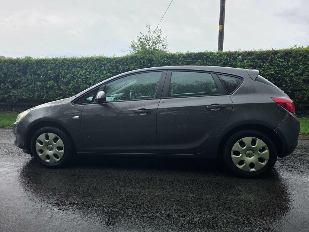 Vauxhall Astra 1.4 16V Exclusiv Euro 5 DS12LHX Grey #6