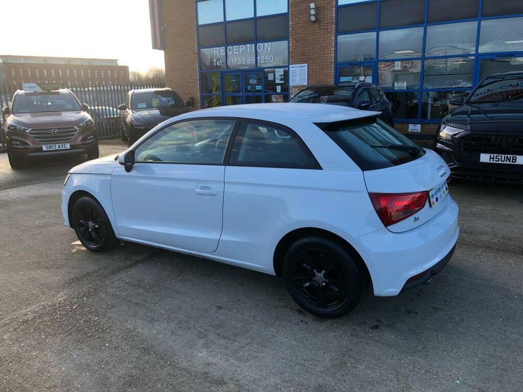 Audi A1 Hatchback 1.6 Tdi Se Euro 6 Ss 201565 CV65BLF White #3