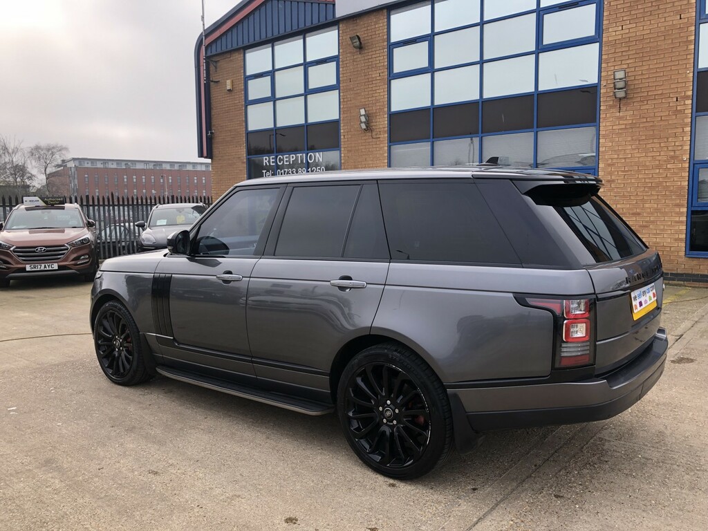Land Rover Range Rover Suv 4.4 Sd V8 Vogue Se 2015 LN15OAU Grey #6