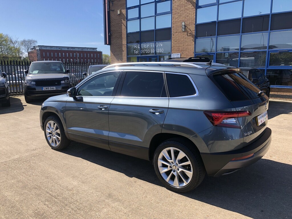 Skoda Karoq Suv 1.6 Tdi Se L 2018 Grey #2