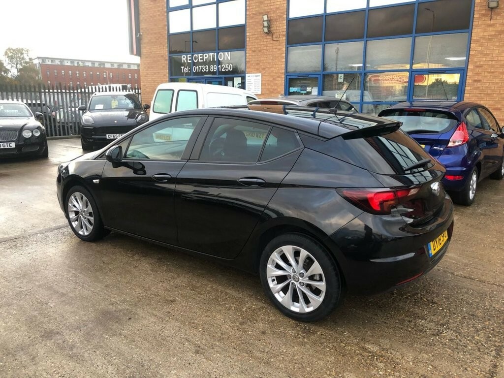 Vauxhall Astra Hatchback 1.4 I Design 2018 DY18SFU Black #4