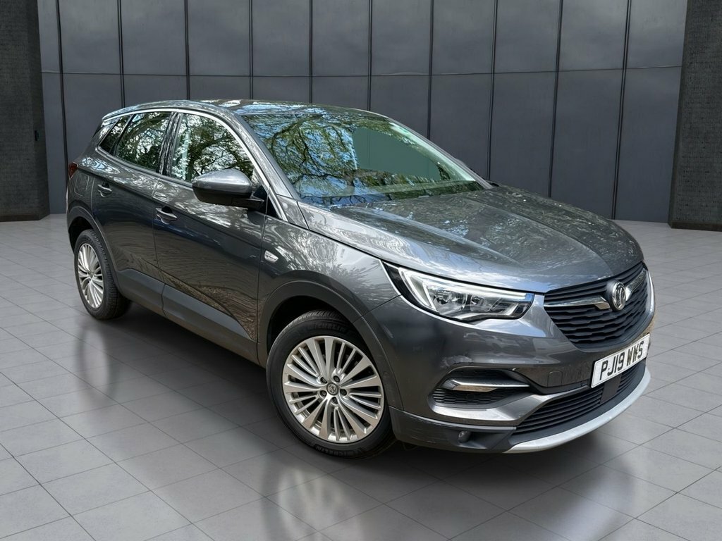Vauxhall Grandland X 1.2L Tech Line Nav Grey