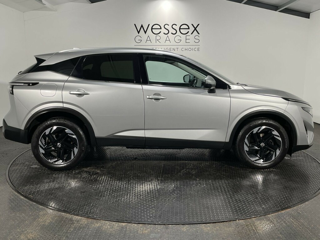 Nissan Qashqai 1.3 Dig-t Mh 158 N-connecta Glass Roof 5202 WR25SDY Silver #6