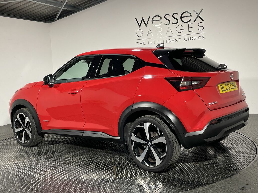 Nissan Juke 1.6 Hybrid Tekna BL23CDN Red #3
