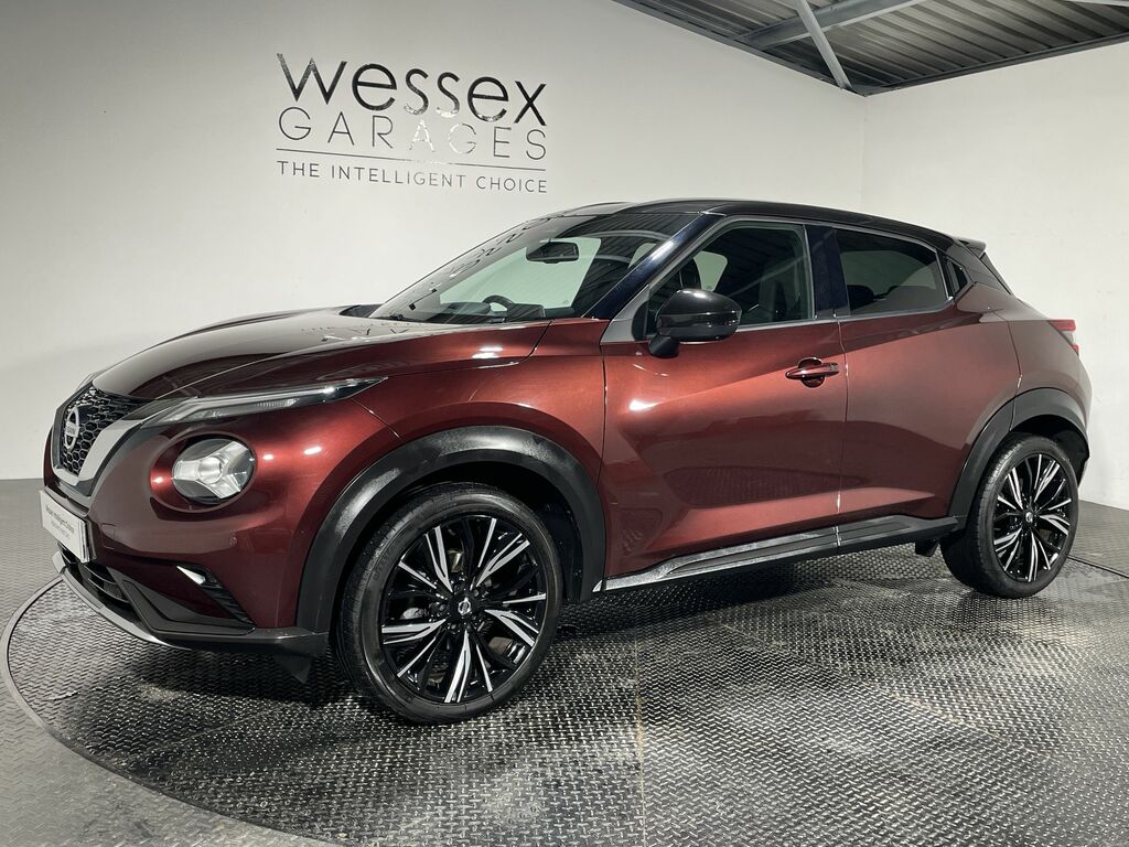 Nissan Juke 1.0 Dig-t 114 Tekna YR71ORK Red #4