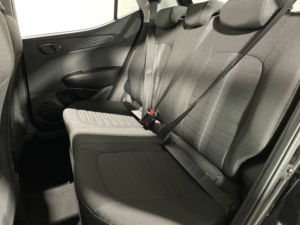 Hyundai I10 Advance Auto EN25BLJ Black #3