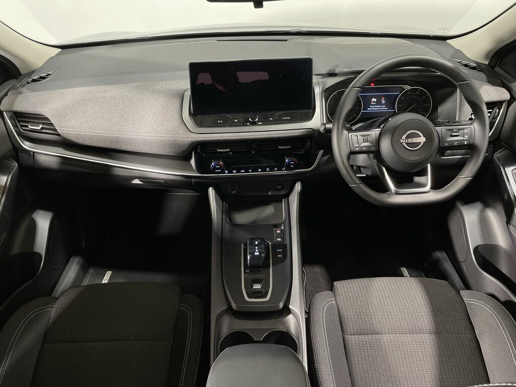 Nissan Qashqai Acenta Prem E-pow CA75KRD Green #2