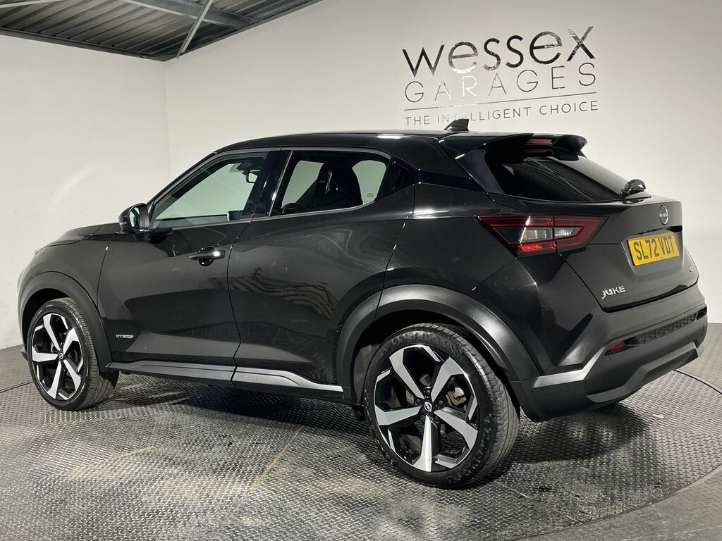Nissan Juke 1.6 Hybrid Tekna SL72VDT Black #3