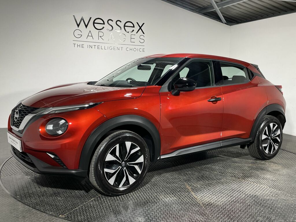 Nissan Juke 1.0 Dig-t Acenta Premium Dct CA75FGV Red #4