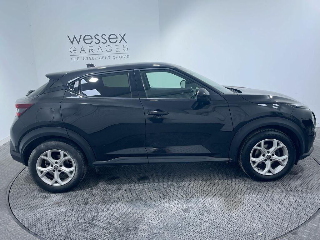 Nissan Juke 1.0 Dig-t 114 N-connecta WN71UFH Black #4