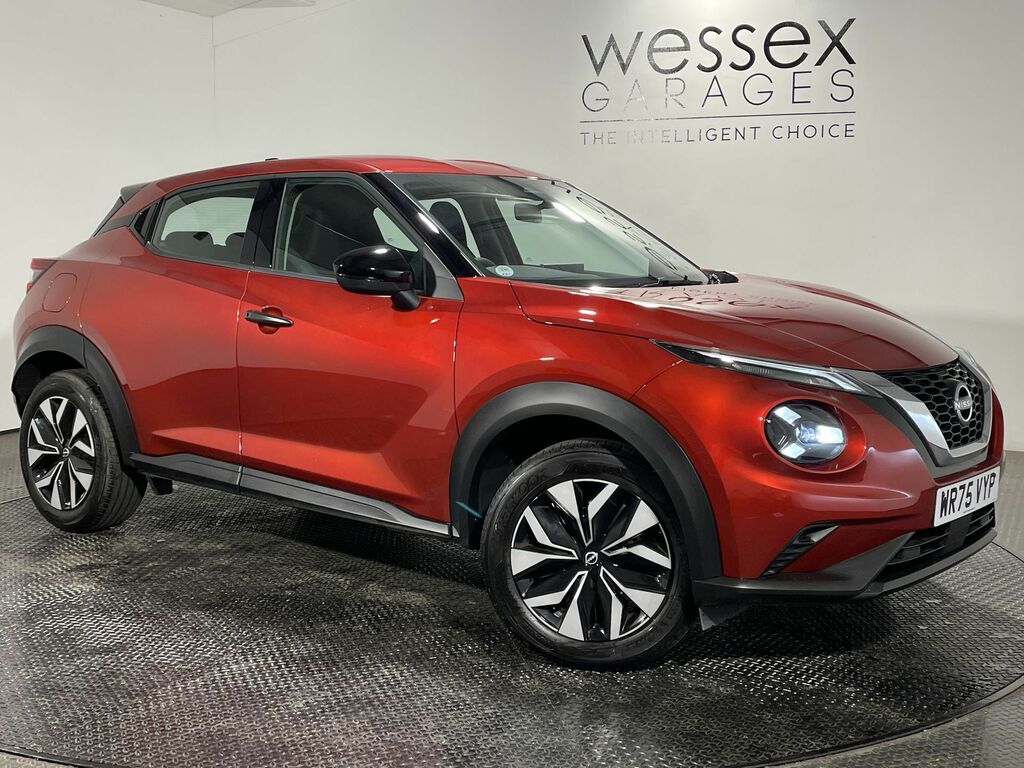Nissan Juke 1.0 Dig-t Acenta Premium Dct Red