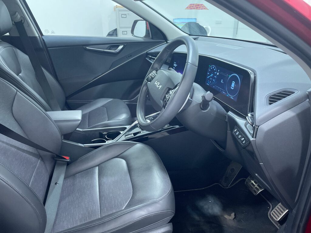 Kia Niro 4 Hev S-a WM23XNS Red #3