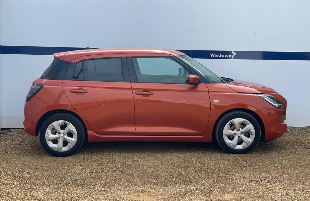 Suzuki Swift 1.2 Mild Hybrid Motion Cvt - 2025 25 KR25EFC Orange #4