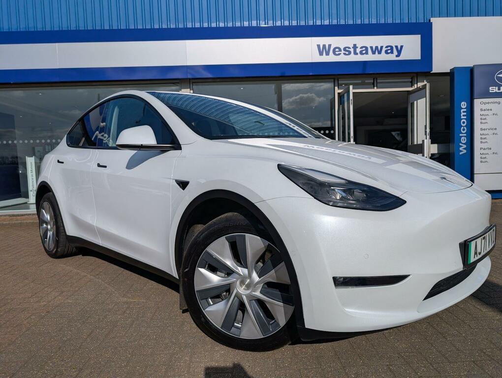 Tesla Model Y Long Range Awd - 2022 71 White