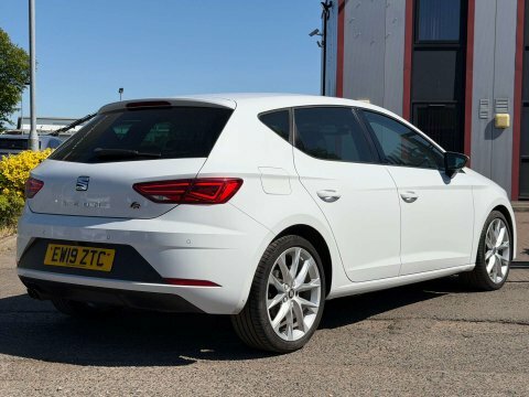 Seat Leon 1.5 Leon Fr EW19ZTC White #6