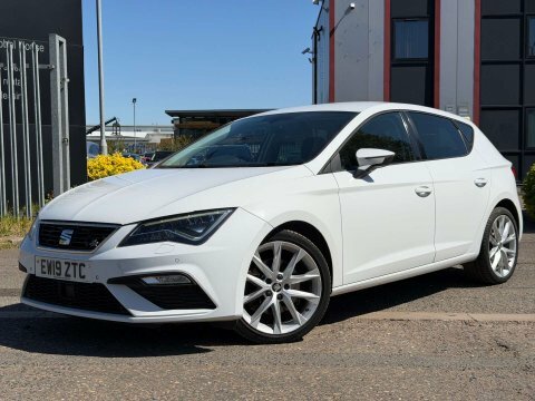 Seat Leon 1.5 Leon Fr EW19ZTC White #4