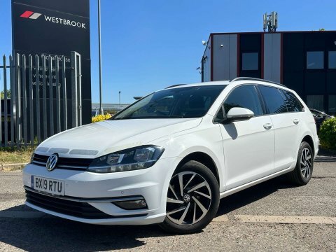 Volkswagen Golf 1.6 Golf Match BX19RTU White #6