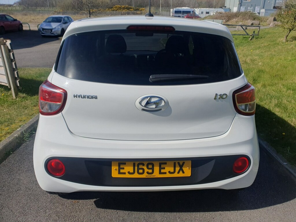 Hyundai I10 1.0 Play EJ69EJX White #5