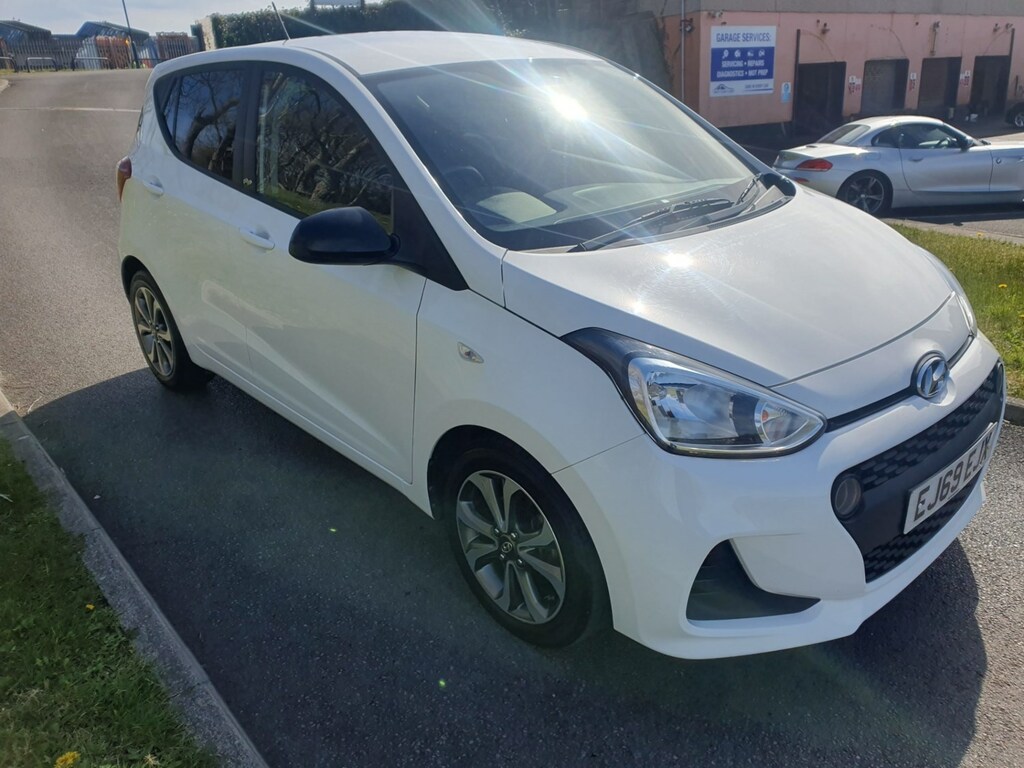Hyundai I10 1.0 Play EJ69EJX White #3