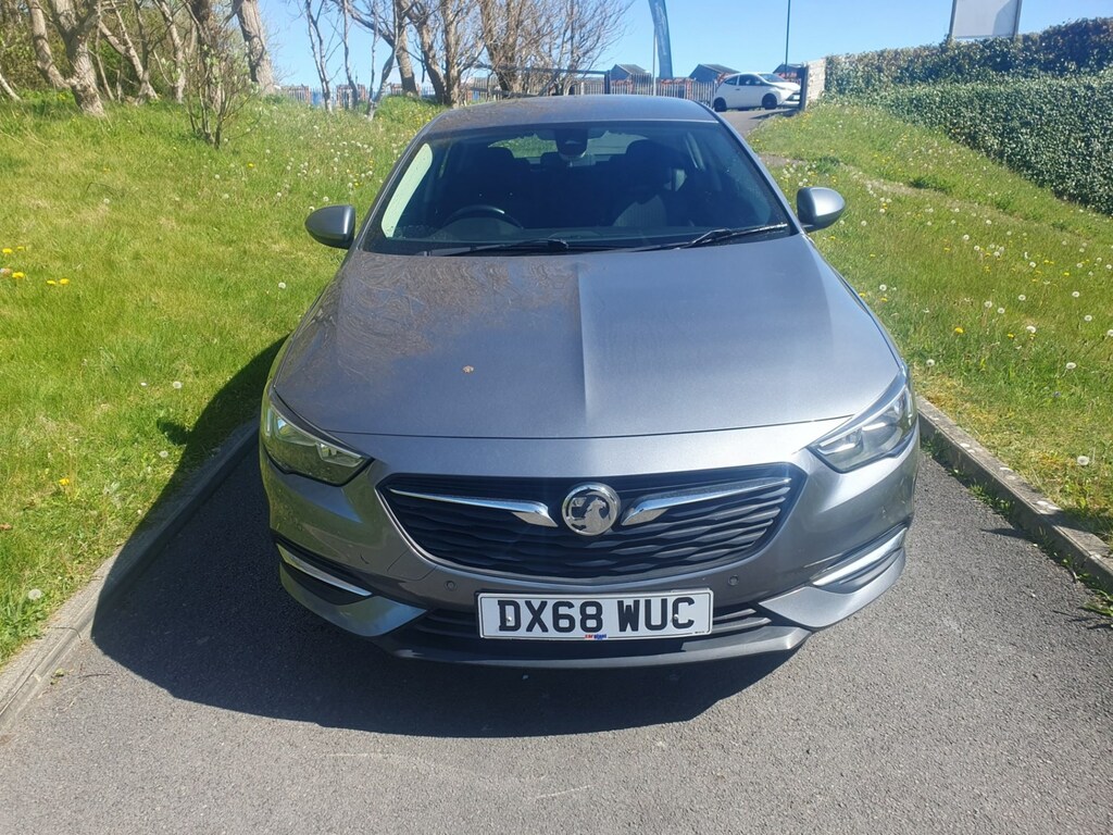 Vauxhall Insignia 1.6 Turbo D Ecotec Design Nav Grey #2