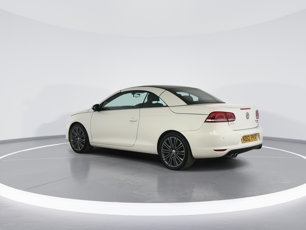 Volkswagen EOS 2.0 Tdi Bluemotion Tech Sport White #6