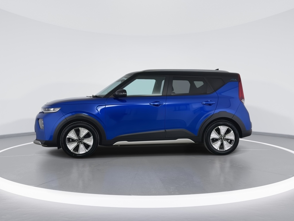 Kia Soul 150Kw First Edition 64Kwh Black #5