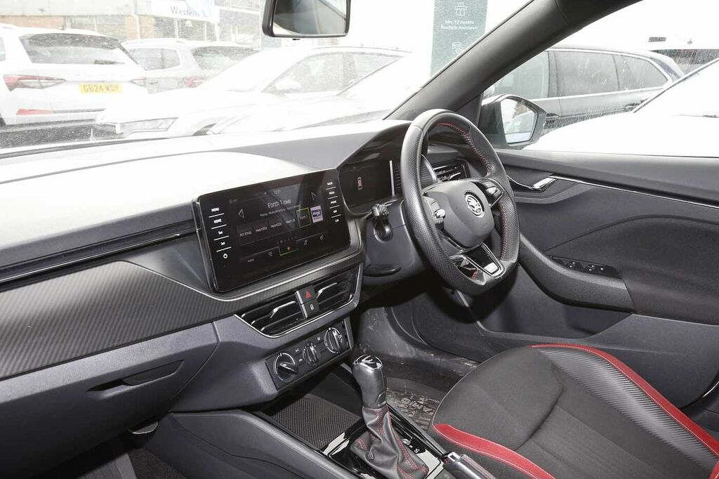 Skoda Kamiq 1.0 Tsi 110 Monte Carlo Dsg KW21DFA White #2