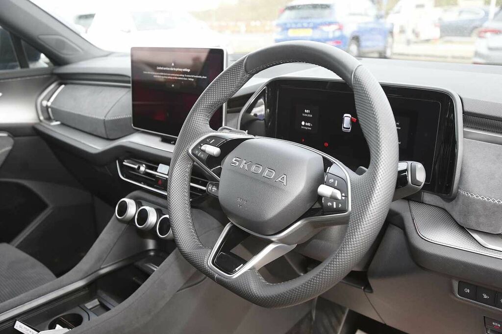 Skoda Kodiaq Sportline 5 Seats 1.5 Tsi Iv 204 Ps Dsg SL75FKV Blue #6