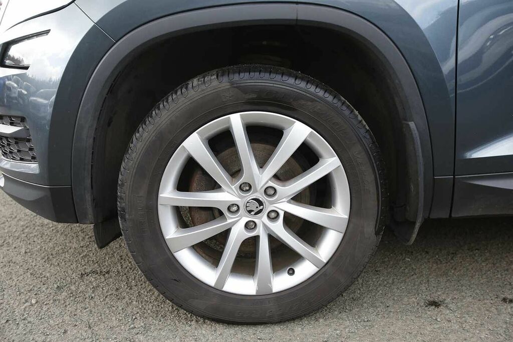 Skoda Kodiaq 2.0 Tdi Se Dsg SM69FPY Grey #5