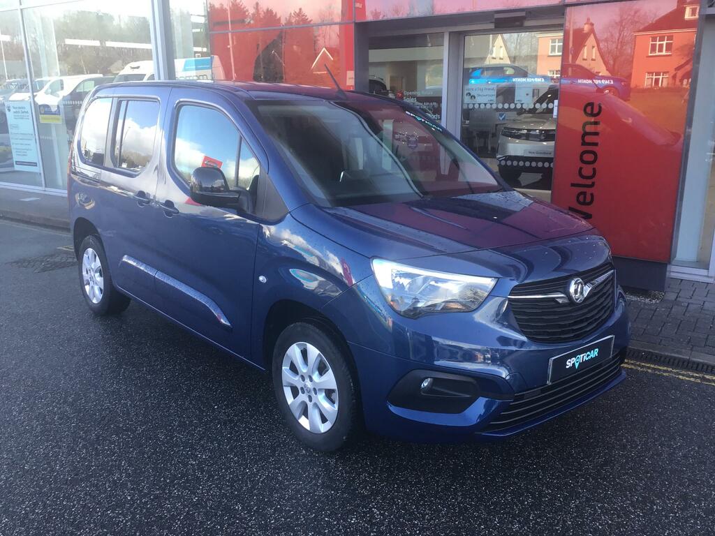 Vauxhall Combo Life 1.5 Turbo D Se Mpv 6Spd Euro 6 WF72OVK Blue #6