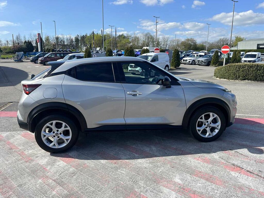 Nissan Juke 1.0 Dig-t 114 N-connecta WK71FPV Silver #4