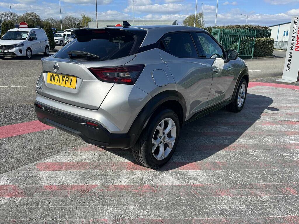 Nissan Juke 1.0 Dig-t 114 N-connecta WK71FPV Silver #5