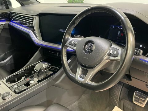 Volkswagen Touareg 3.0 Tdi V6 AJ19HYT Blue #3