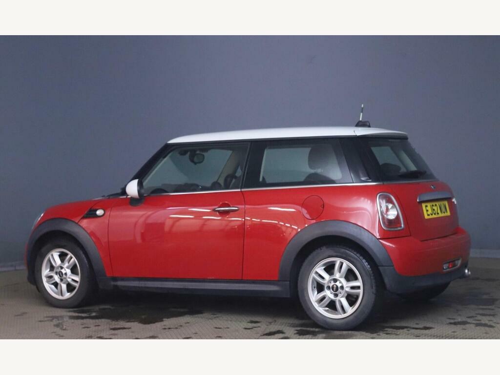 Mini Hatch 1.6 Cooper D Euro 5 S S EJ62WUW Red #2