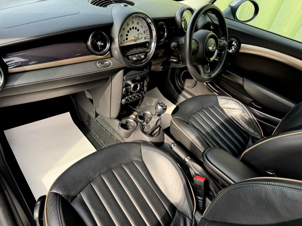 Mini Clubman 1.6 Cooper D Bond Street Estate Black #4