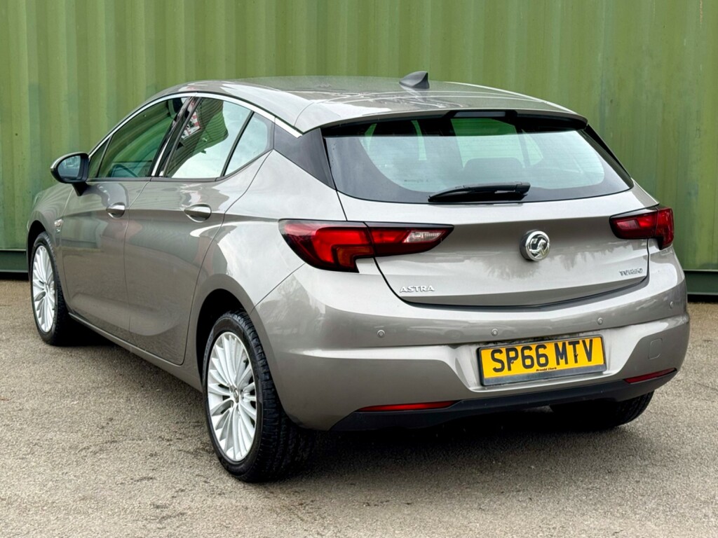 Vauxhall Astra 1.4I Turbo Elite Nav Hatchback E SP66MTV #2