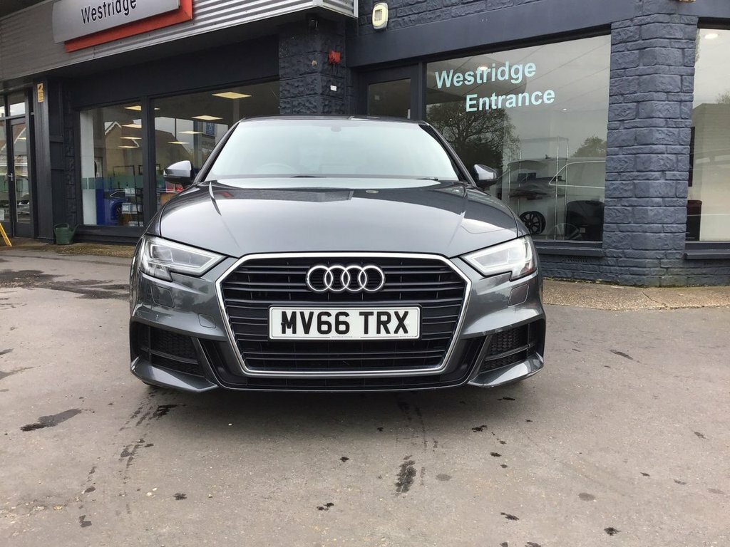 Audi A3 Tfsi Cod S Line MV66TRX Grey #3