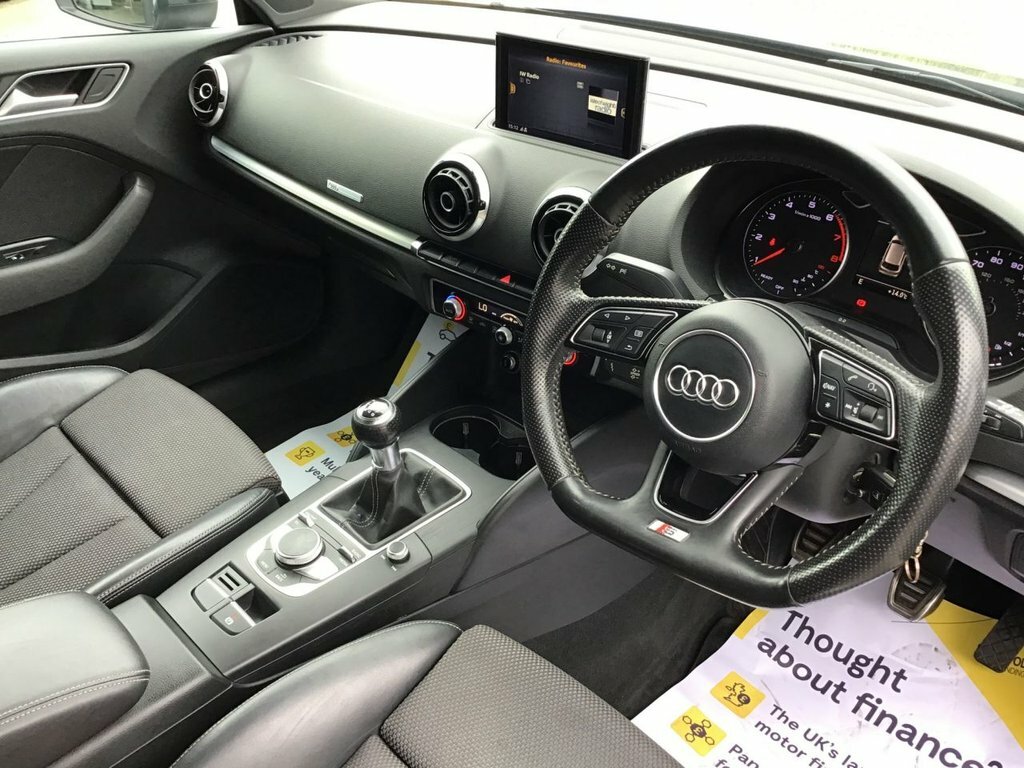 Audi A3 Tfsi Cod S Line MV66TRX Grey #5