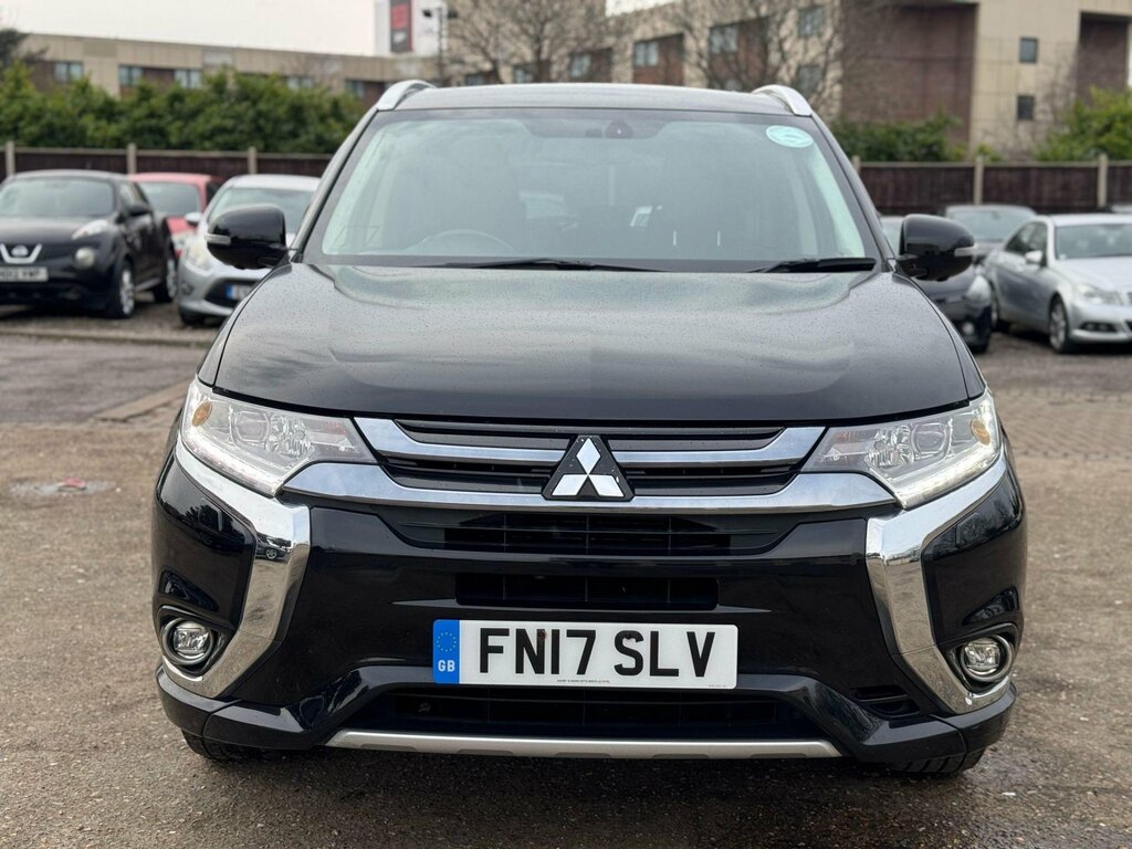 Mitsubishi Outlander 2.0H 12Kwh 4H Cvt 4Wd Euro 6 Ss FN17SLV Black #5