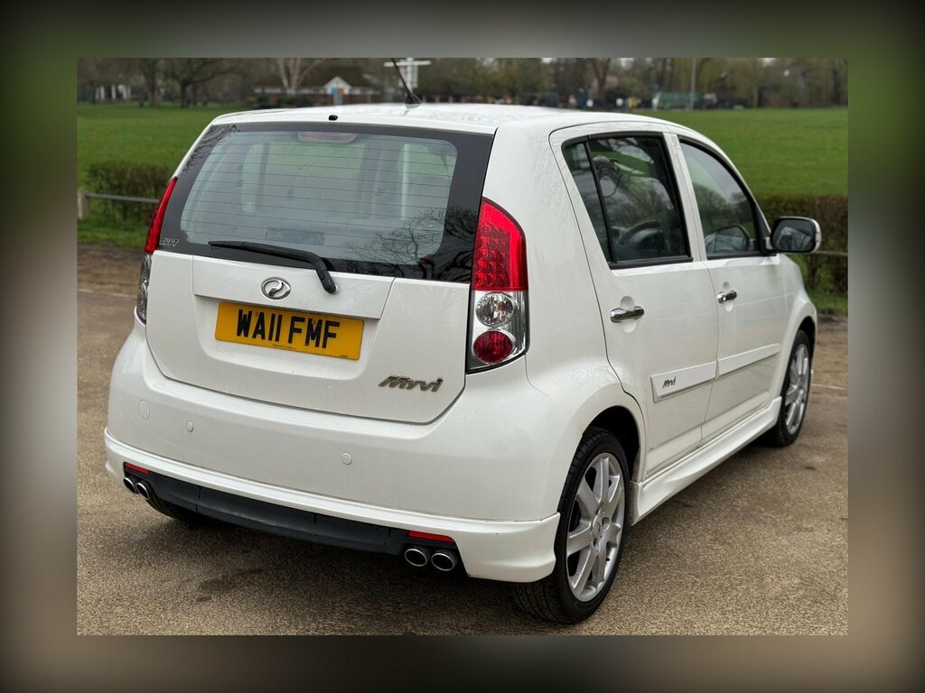 Perodua Myvi 1.3 Sxi Sport White #3